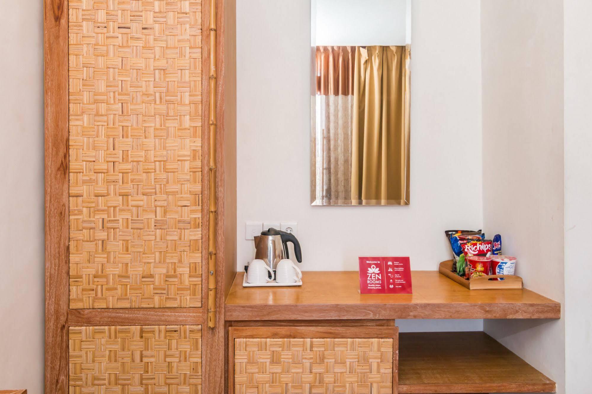 Zen Rooms Badung Nyangnyang Sari Kuta Lombok Εξωτερικό φωτογραφία